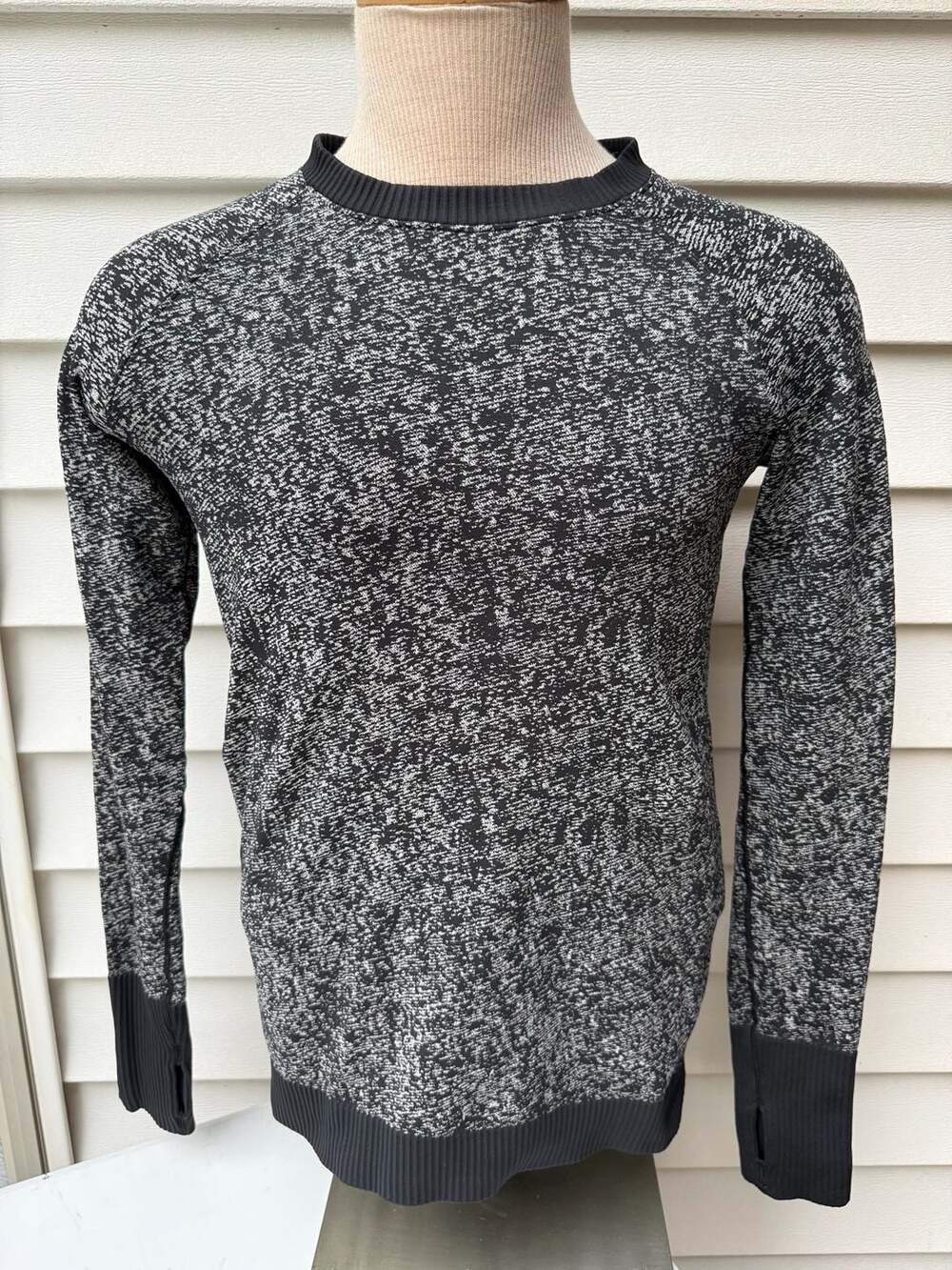 Lululemon Rest Less Pullover Long Sleeve Shirt Size 10